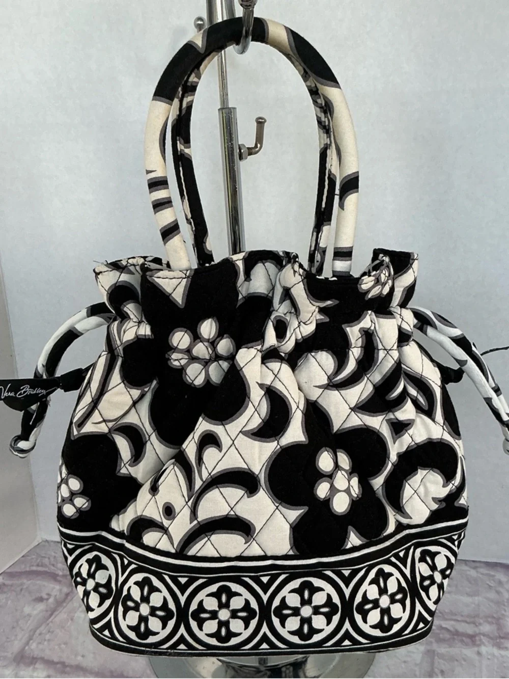 VERA BRADLEY Night & Day Draw String Satchel Black & White Floral Quilted Purse